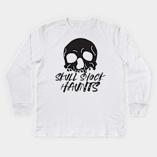 Skull Shock Haunts: Striking Halloween Skull Silhouette Design Kids Long Sleeve T-Shirt